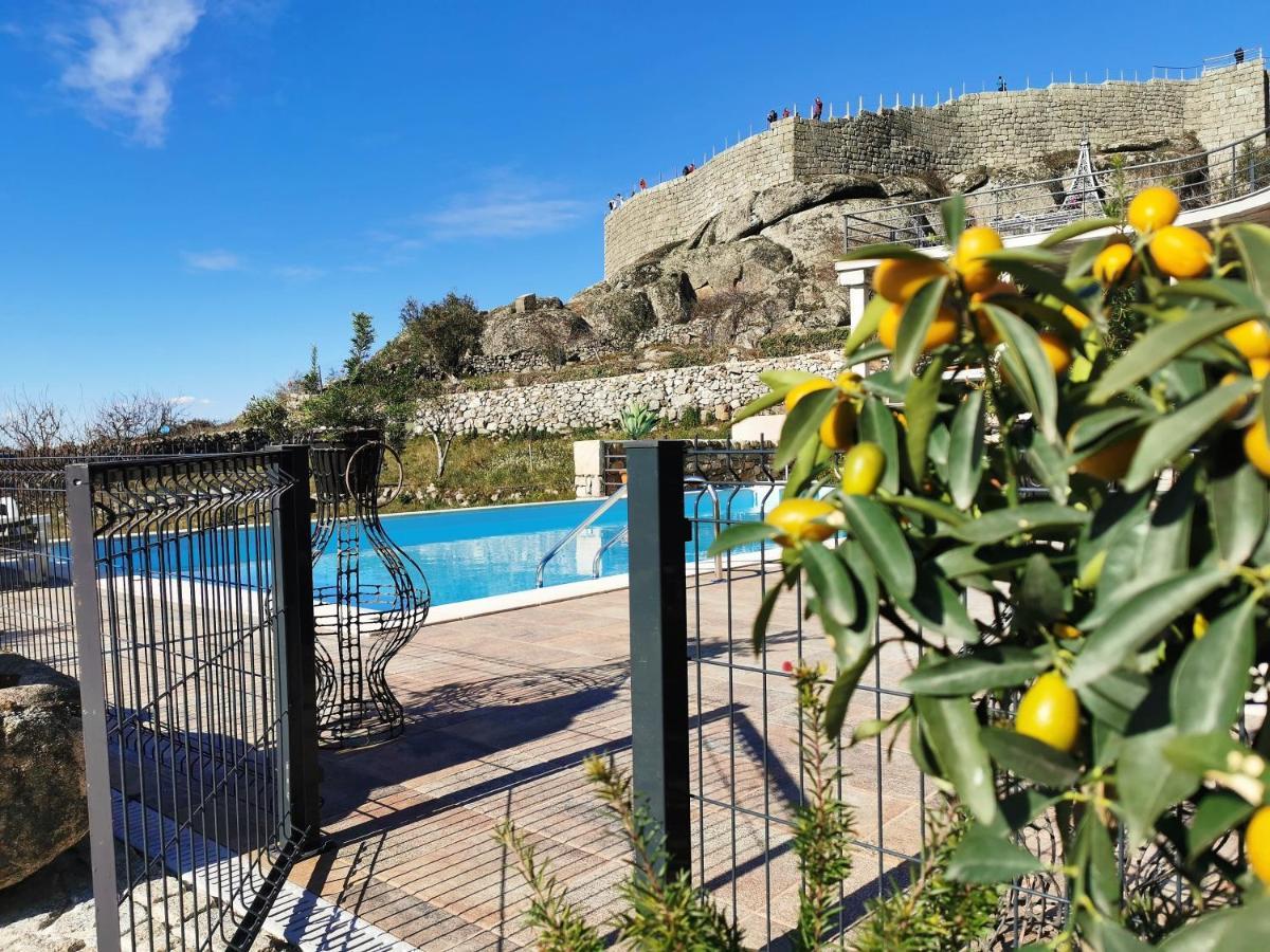 Casa Do Penedo Castle House Holiday home